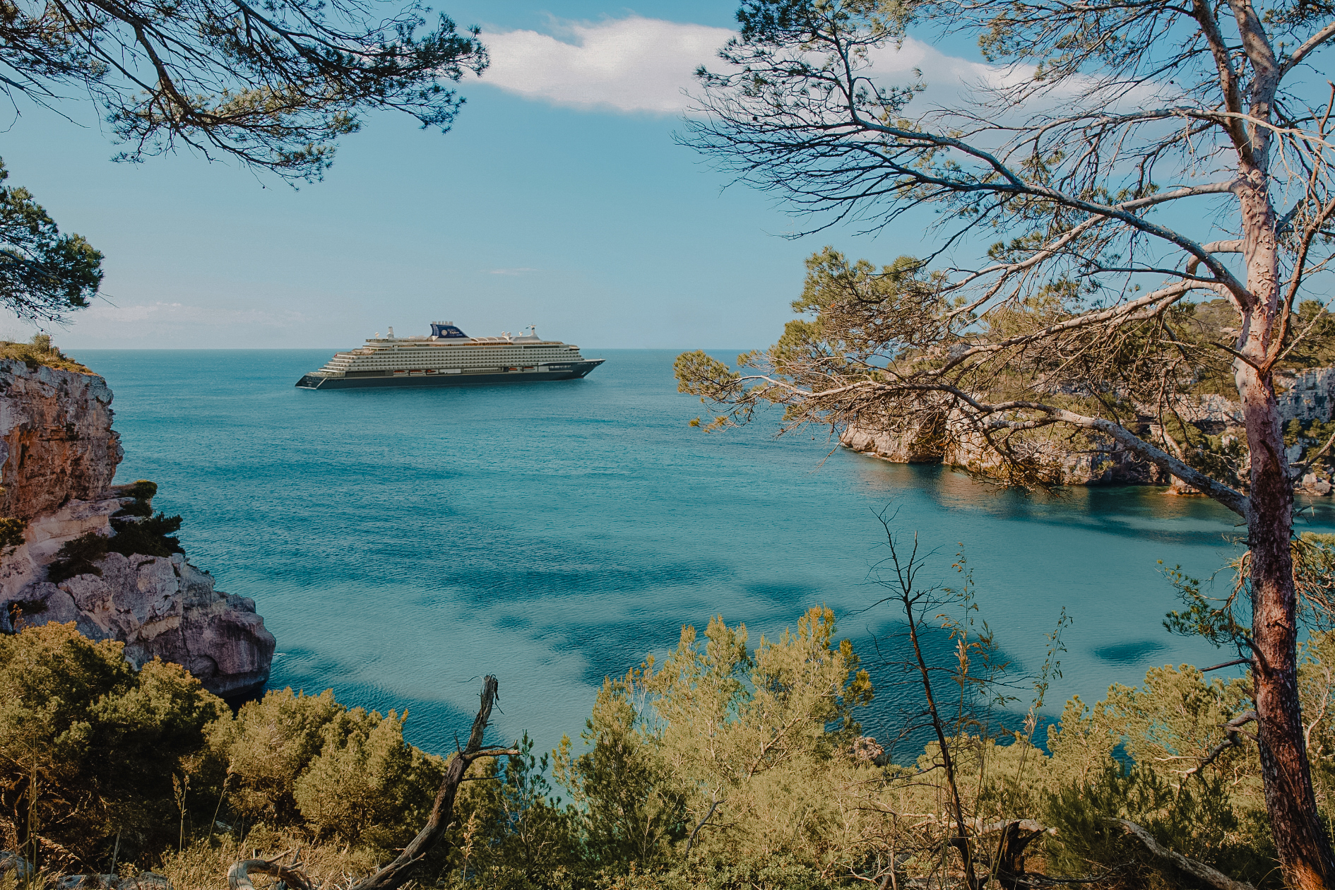 CONSIDERATION MED copia Summer 2025 11